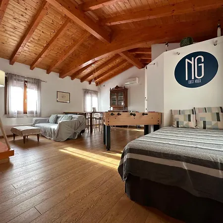 NG Guest House Sassari Extérieur photo
