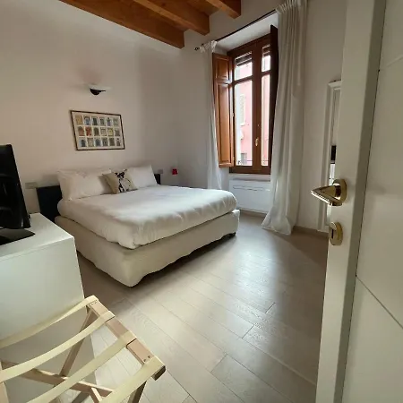NG Guest House Sassari Extérieur photo