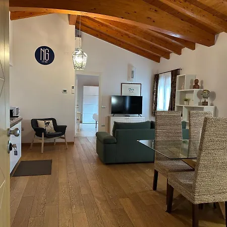 NG Guest House Sassari Extérieur photo